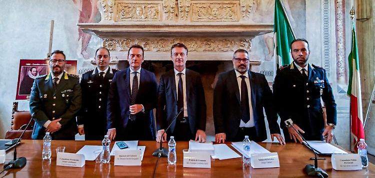 Spaccio, gang giovanili, vandalismi: «Prefettura in lotta contro la criminalità»