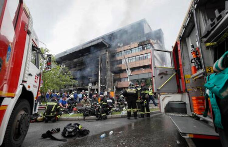 Russia: incendio in maxi centro commerciale vicino Mosca