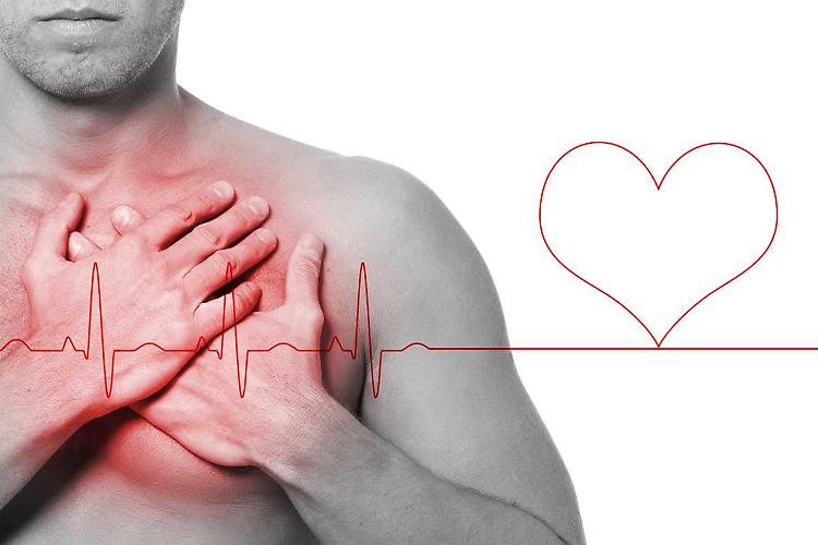 Caffè, tè e acqua riducono il rischio di malattie al cuore nei diabetici