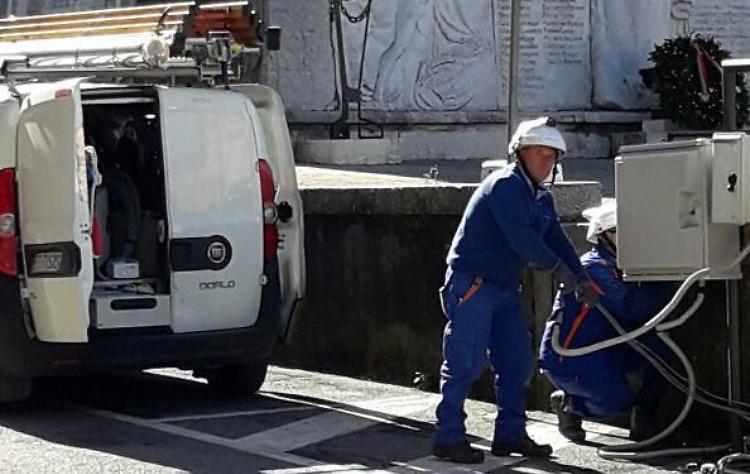 L’energia va a intermittenza e gli elettrodomestici ko, proteste