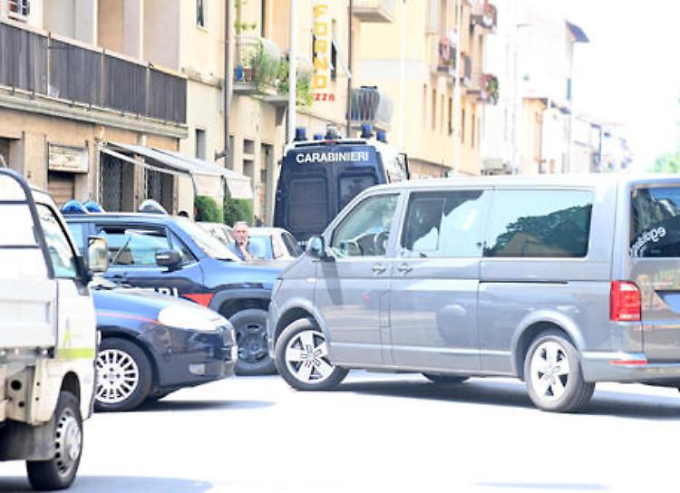 Bimba scomparsa, ripresa ispezione nell'ex hotel a Firenze