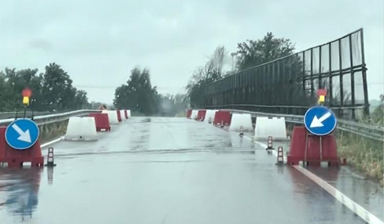 Strada chiusa per un mese in località La Secca