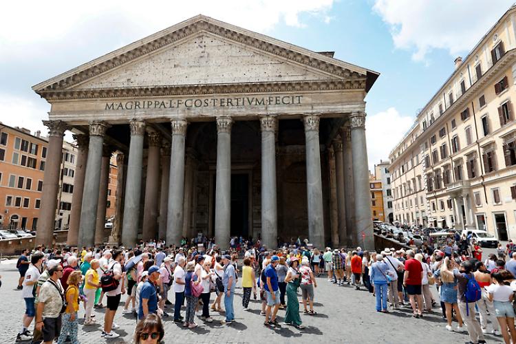 Da domani scatta l'ingresso a pagamento al Pantheon