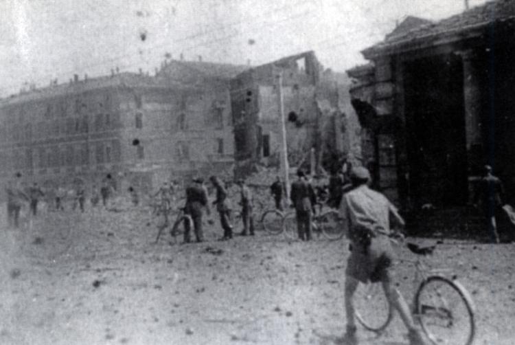 Il bombardamento di 79 anni fa: inferno di fuoco dal cielo 
