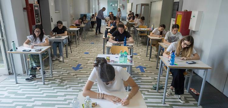 Maturità 2023: l’Esame non fa più sconti, studenti eccellenti in calo