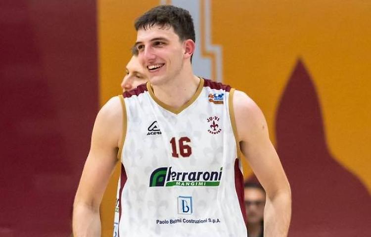 Basket. Esordio stagionale casalingo con Cantù per la JuVi Ferraroni Cremona