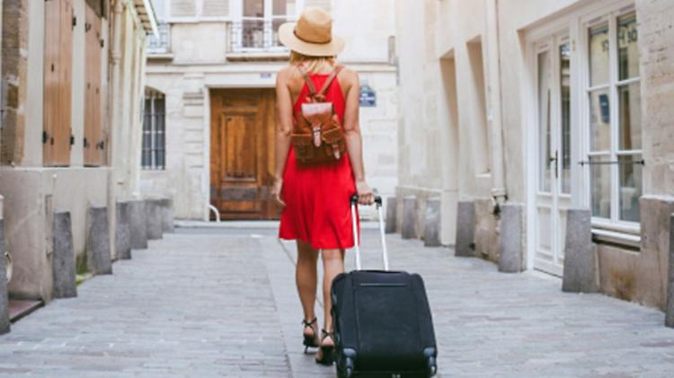 ‘Stretta’ sugli affitti brevi, mille a rischio in provincia