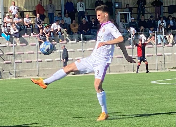 Calcio: Cremonese en plein e vola il baby bomber Stuckler (6 reti)
