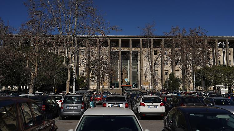 Minacce a due giornaliste, il pm: condannare 2 neomelodici
