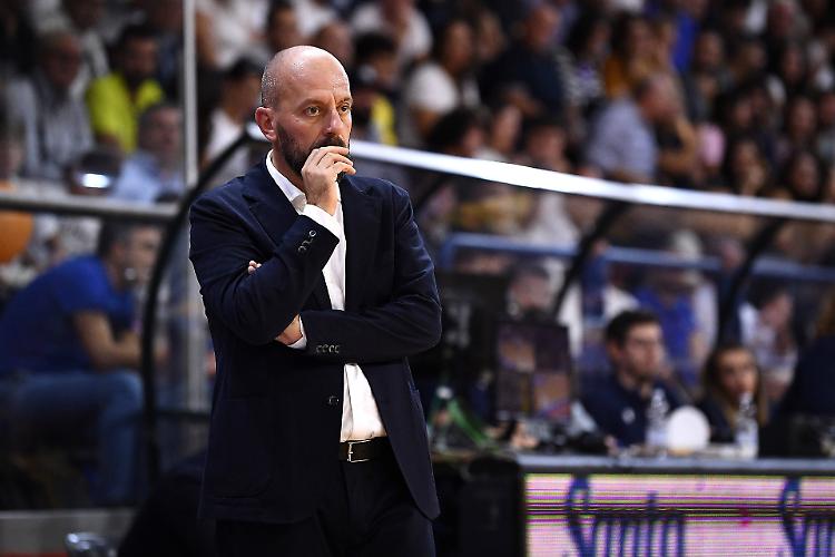 'A Napoli per controllare il ritmo'