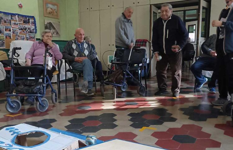 E' sfida a bocce tra Rsa 