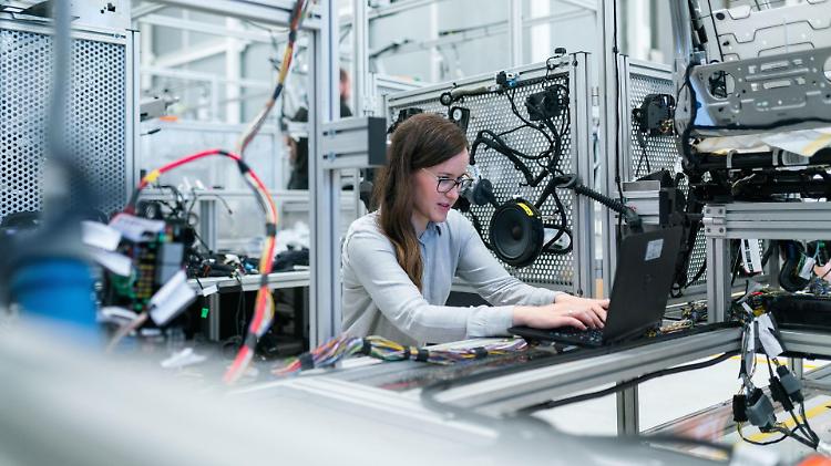 Disoccupazione ai minimi ma il lavoro resta precario