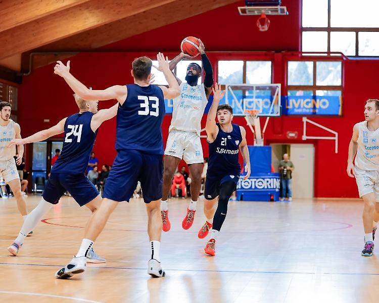 Prima vittoria per la Vanoli