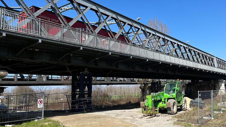 Ponte sul Po, da oggi stop al transito dei Tir