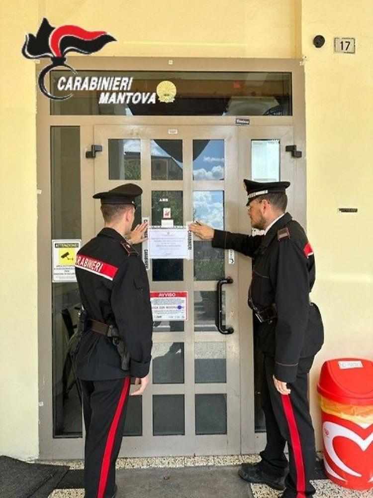 Ritrovo di pregiudicati, chiuso un bar di piazza Europa 
