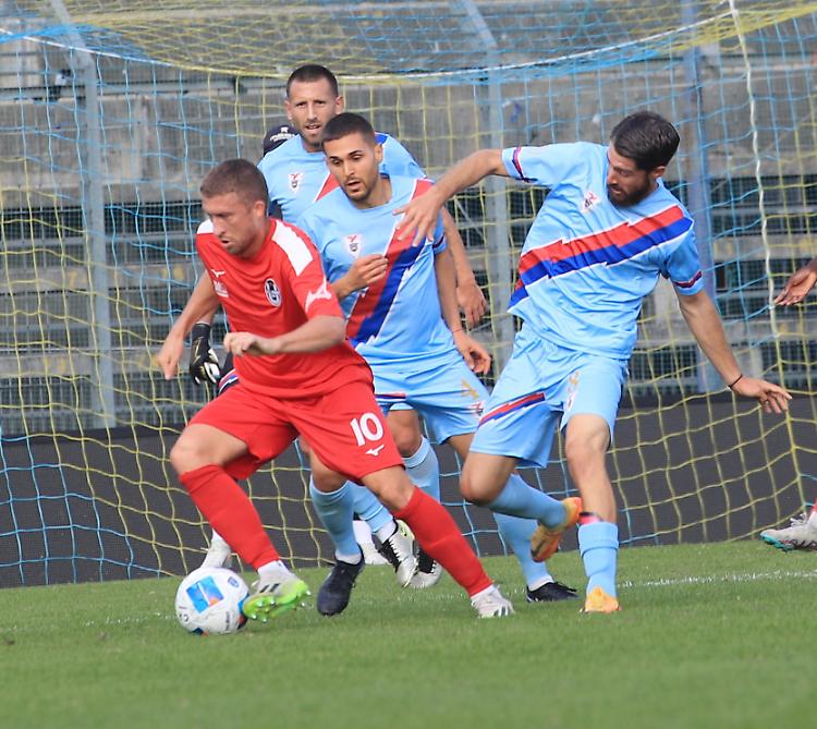 Doppio Brighenti: il Crema cede al Desenzano