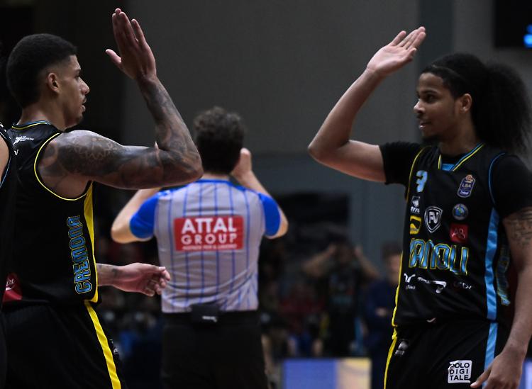 La Vanoli fa 113 e vola via