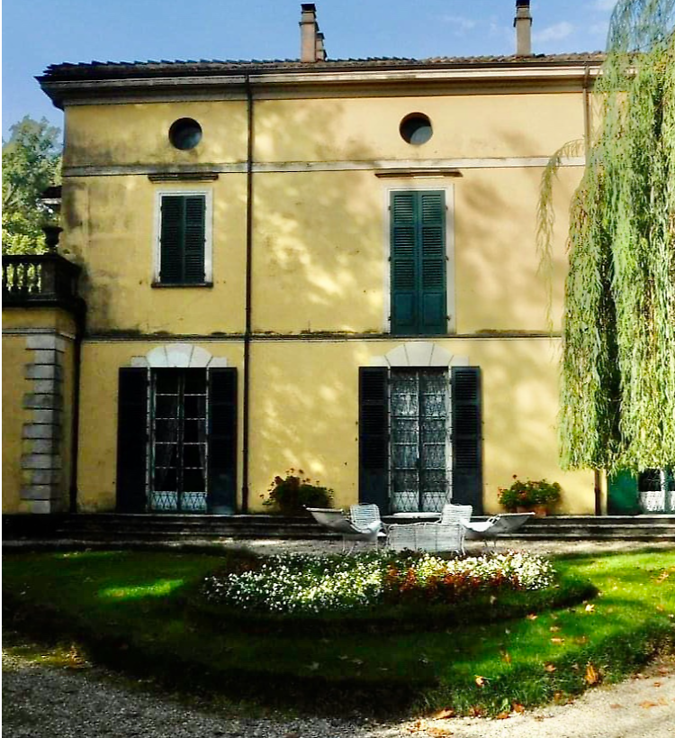 Verdi, maxi petizione per salvare la sua villa